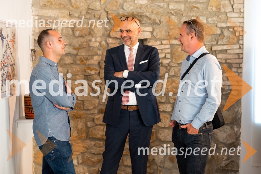  Cas Lachaert, vodja trga, IKEA Slovenija;  Johan Verboom, veleposlanik Kraljevine Nizozemske;  ... Odprtje 27. bienala oblikovanja, Muzej za arhitekturo in oblikovanje