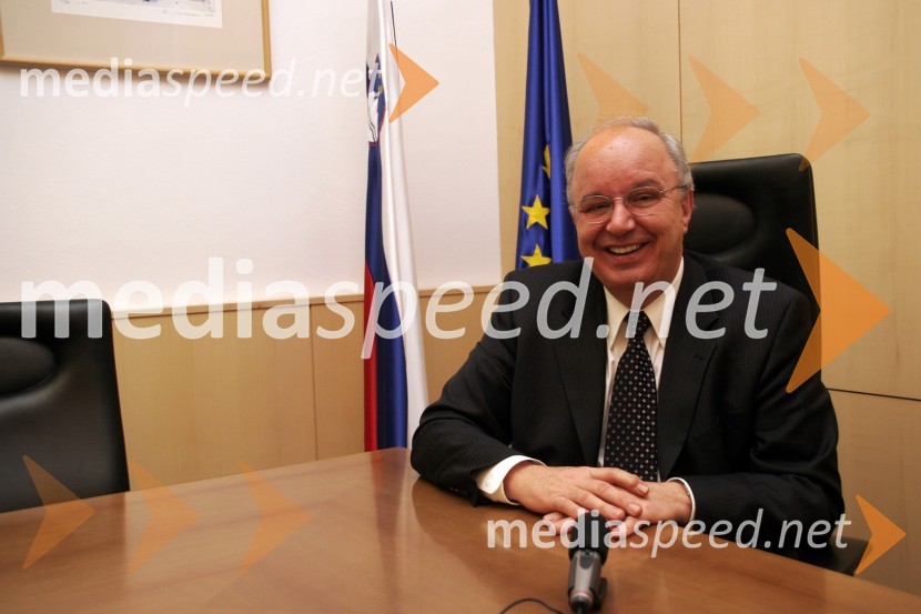 Dr. Andrej Bajuk, minister za financeDr. Andrej Bajuk, minister za finance