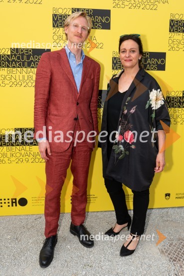  ... ;  Barbara Koželj Podlogar, vršilka dolžnosti generalnega direktorja Direktorata za ustvarjalnost, Ministrstvo za kulturoOdprtje 27. bienala oblikovanja, Muzej za arhitekturo in oblikovanje