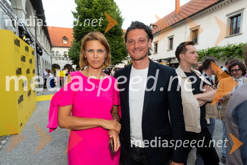  Nataša Gerič Pal, Evitel;  David RadoniičOdprtje 27. bienala oblikovanja, Muzej za arhitekturo in oblikovanje