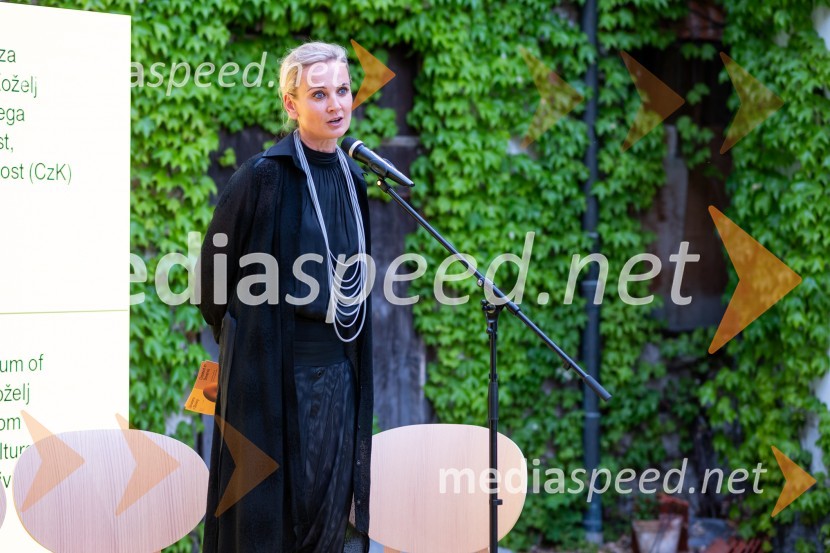  Anja Zorko, vodja CZK, MAOOdprtje 27. bienala oblikovanja, Muzej za arhitekturo in oblikovanje