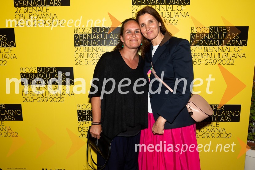  Tanja  Vergles, strokovna sodelavka Muzeja za arhitekturo in oblikovanje;  Špela Spanžel, generalna direktorica Direktorata za kulturno dediščino Republike SlovenijeOdprtje 27. bienala oblikovanja, Muzej za arhitekturo in oblikovanje