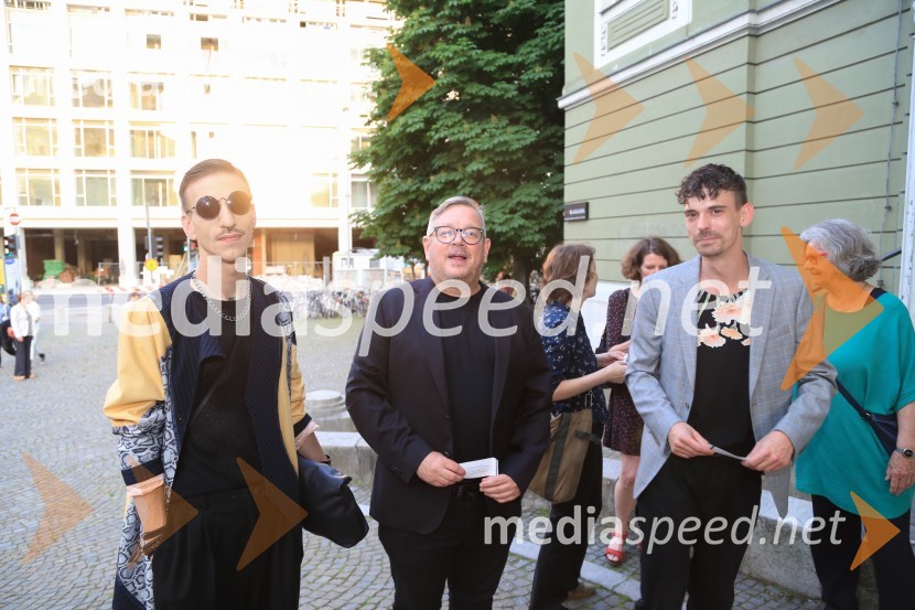  Matjaž Plošinjak, modni oblikovalec;  ... ;  Nejc Cijan Garlatti, igralecKabaret Kaspar, premiera