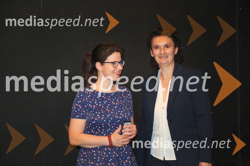  ... ;  Ema Peruš, vodja abonmajev SNG Drama LjubljanaKabaret Kaspar, premiera