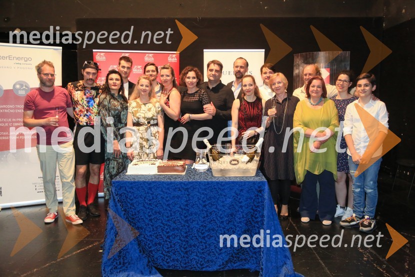 Kabaret Kaspar, premiera