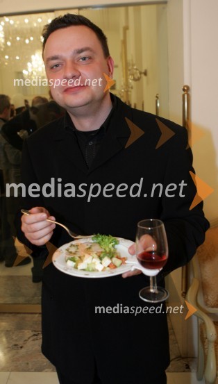 Sašo Papp, jutranji moderator Radia CenterVečerov Bob leta 2005, SNG Maribor