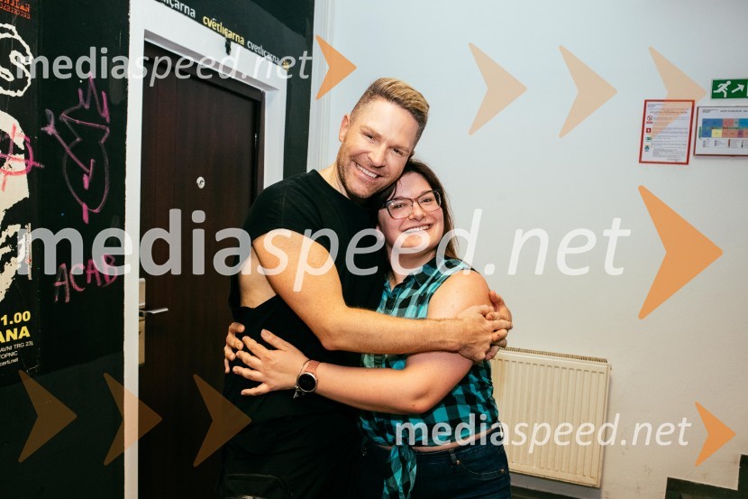  Sebastian Podgornik, pevec in plesalec;  ... Popstars united, koncert