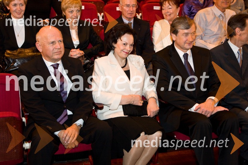 Janez Kocijančič, predsednik OKS in dr. Danilo Türk, predsednik Republike Slovenije in soproga Barbaro Miklič TürkŠportnik leta 2008