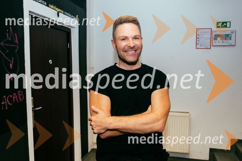  Sebastian Podgornik, pevec in plesalecPopstars united, koncert