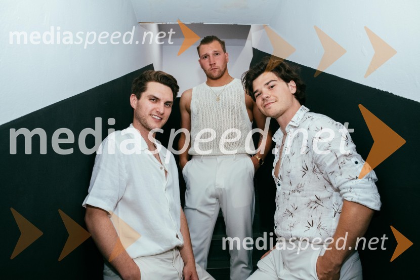  Matevž Derenda, Booom;  Luka  Cvetičanin, Booom;  Patrik Mrak, BooomPopstars united, koncert