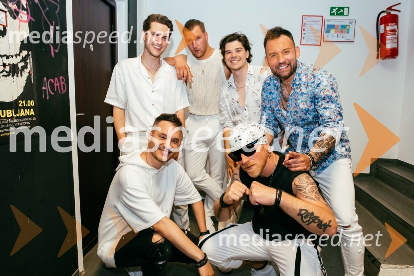  Matevž Derenda, Booom;  Denis  Vučak- Deniss, skupina Game Over;  Luka  Cvetičanin, Booom;  Patrik Mrak, Booom;  Štefan  Čamič - Steffanio, skupina Game Over;  Marko Popovič - Mark, skupina Game OverPopstars united, koncert