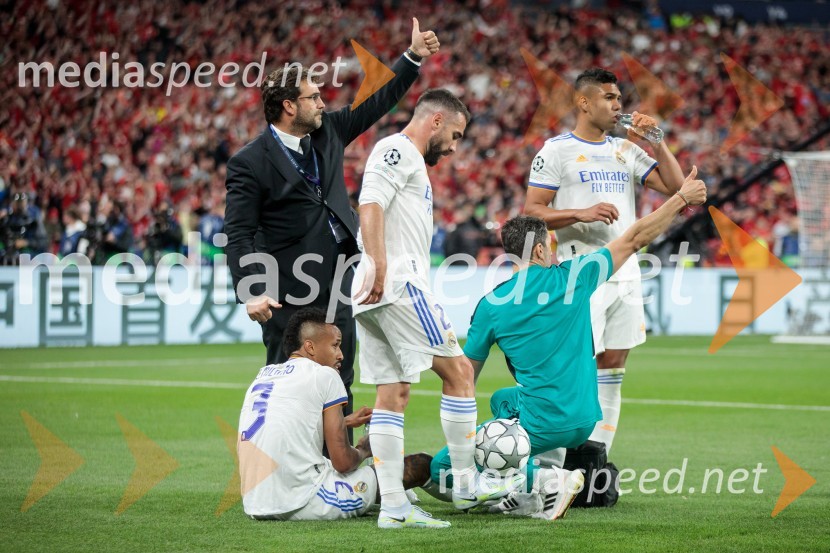  ... ;  Éder Gabriel Militão, nogometaš, Real Madrid CF;  Karim Benzema, nogometaš;  Carlos   Casemiro, nogometašReal Madrid in Liverpool, finalna tekma Lige prvakov