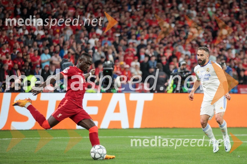  Sadio Mane, nogometaš;  Karim Benzema, nogometašReal Madrid in Liverpool, finalna tekma Lige prvakov