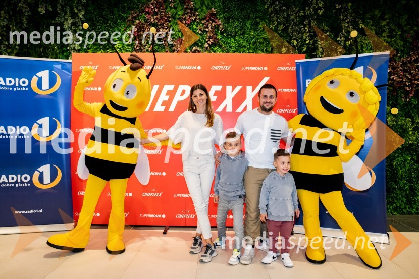 Čebelica Maja in družinski dan v Cineplexx Slovenija