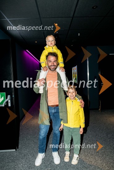 Čebelica Maja in družinski dan v Cineplexx Slovenija
