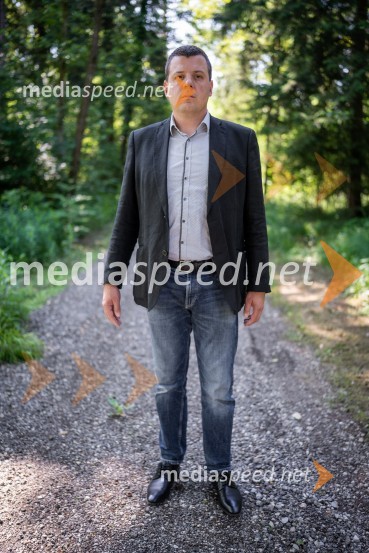  Ivan Kramberger mlajši, vodja varovanja in požarne zaščite Magna Steyr, d.o.oIvan Kramberger mlajši, portret