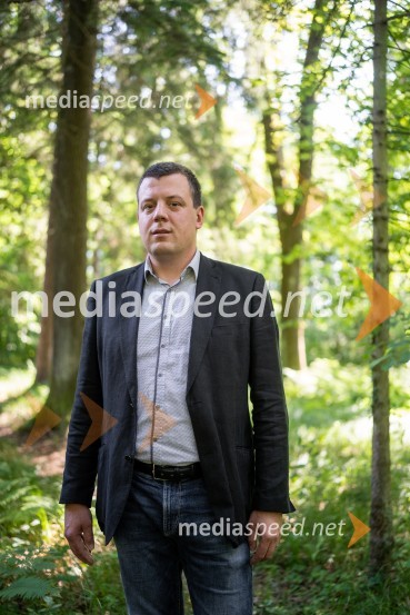  Ivan Kramberger mlajši, vodja varovanja in požarne zaščite Magna Steyr, d.o.oIvan Kramberger mlajši, portret