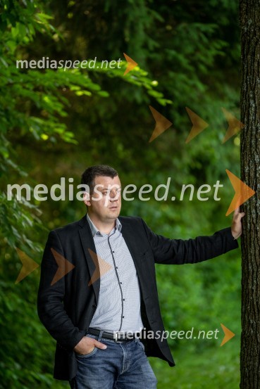  Ivan Kramberger mlajši, vodja varovanja in požarne zaščite Magna Steyr, d.o.oIvan Kramberger mlajši, portret