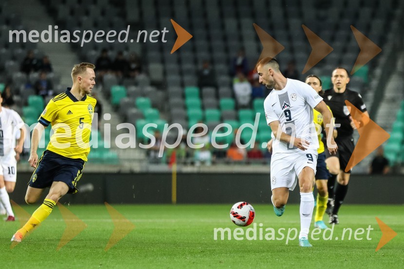  ... ;  Andraž Šporar, nogometaš, ŠK Slovan BratislavaLiga narodov: Slovenija - Švedska