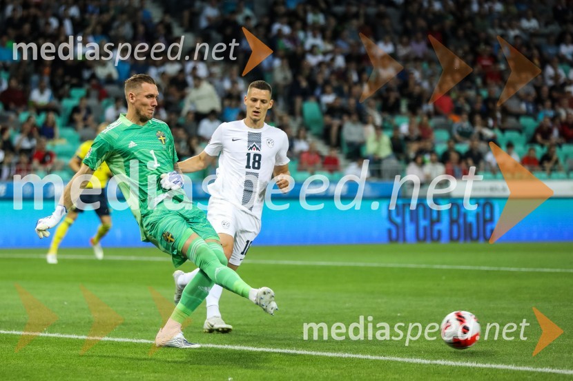  ... ;  Žan Celar, nogometašLiga narodov: Slovenija - Švedska