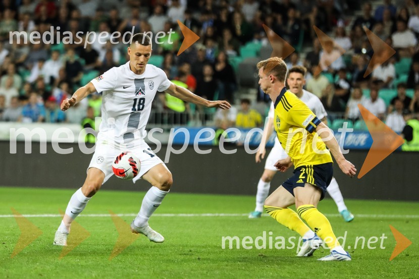  Žan Celar, nogometaš;  ... Liga narodov: Slovenija - Švedska