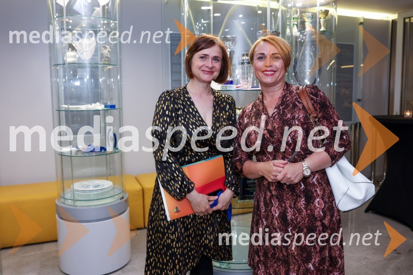  Mojca Polak, predavateljica, VSGT Maribor;  Ilona Stermecki, v.d. direktorice podjetja STOAmbasador gostoljubja in dobrega počutja 2022 VSGT Maribor