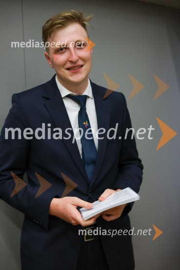  David Tovornik, Srednja šola za gostinstvo in turizem MariborAmbasador gostoljubja in dobrega počutja 2022 VSGT Maribor