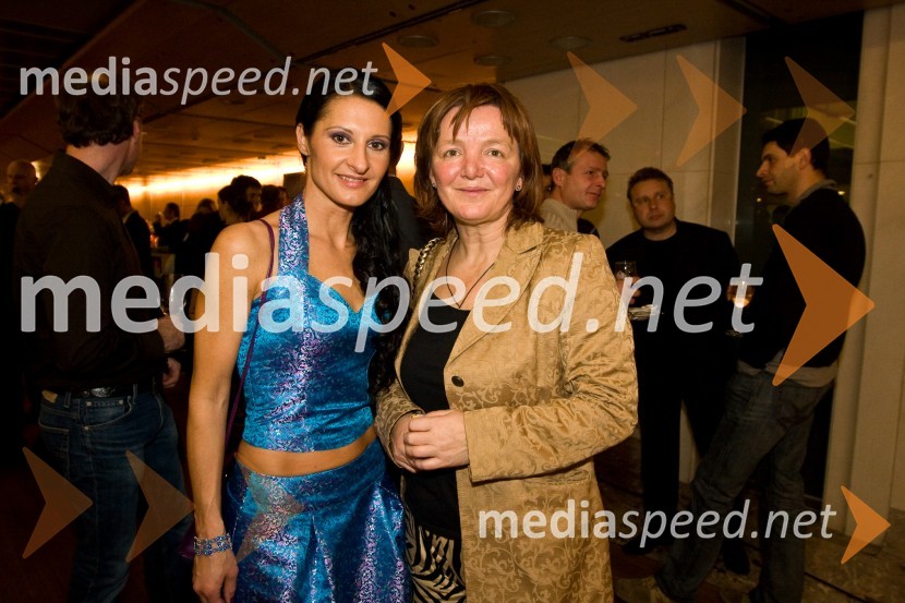 Uršula Majcen, športna novinarka in komentatorka in Marta Bon, rokometna stokovnjakinjaŠportnik leta 2008