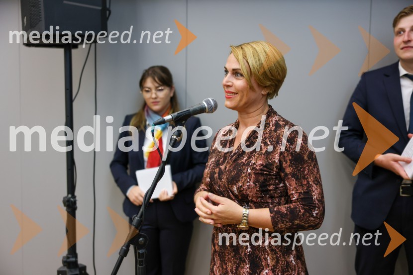  Ilona Stermecki, v.d. direktorice podjetja STOAmbasador gostoljubja in dobrega počutja 2022 VSGT Maribor