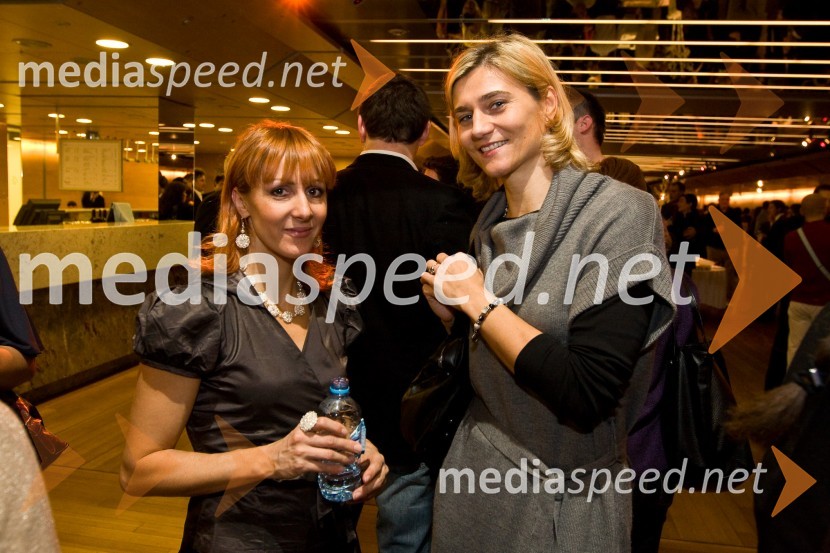 Alenka Bikar, nekdanja atletinja in Anja Frešer, rokometašicaŠportnik leta 2008