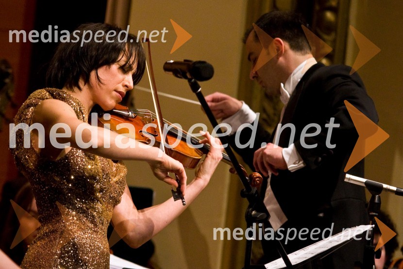 Anja Bukovec, violinistkaAnja Bukovec, božično-novoletni koncert