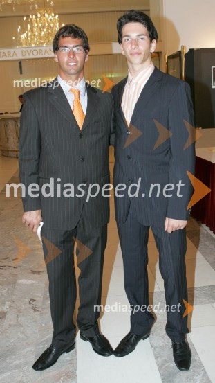 Rok Florjančič, svetovni prvak v vožnji z vodnim skuterjem in njegov brat Nac
Športniki RAZNO