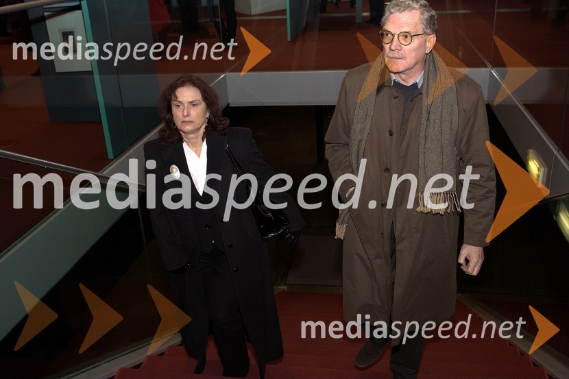 ... in Slavko Pregl, pisateljKostja Gatnik, odprtje razstave