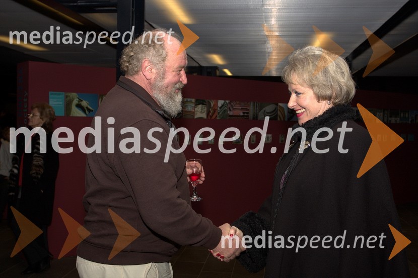 Matjaž Žbontar, režiser in Manja LeskošekKostja Gatnik, odprtje razstave