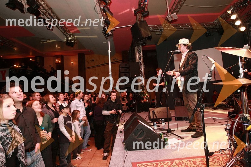 Robert Pešut - Magnifico, pevecMagnifico, božični koncert