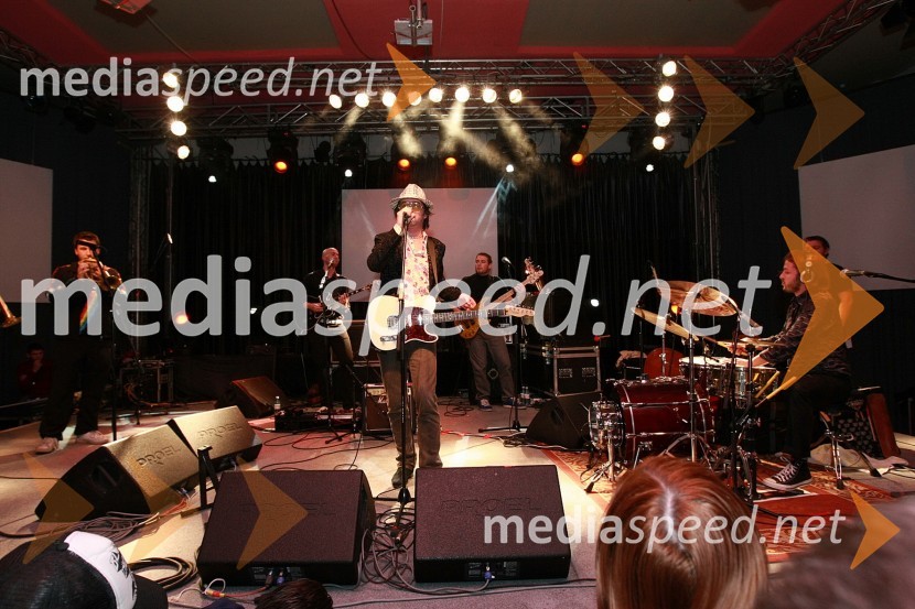 Robert Pešut - Magnifico, pevecMagnifico, božični koncert