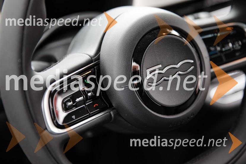 FIAT 500, slovenska predstavitev