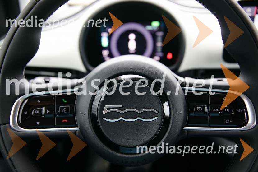 FIAT 500, slovenska predstavitev