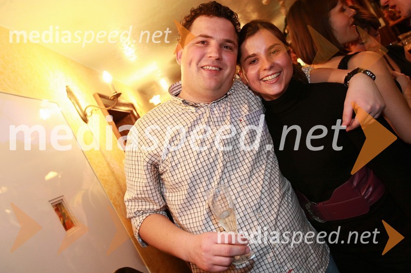 Damijan Koletnik, direktor Dravskih elektrarn Maribor in predsednik Nadzornega sveta Telekoma Slovenije in svakinja Nikita ŠticlMagnifico, božični koncert