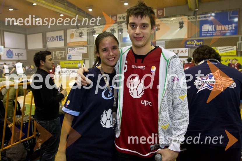 ... in Rok Trkaj, raperDan slovenske košarke