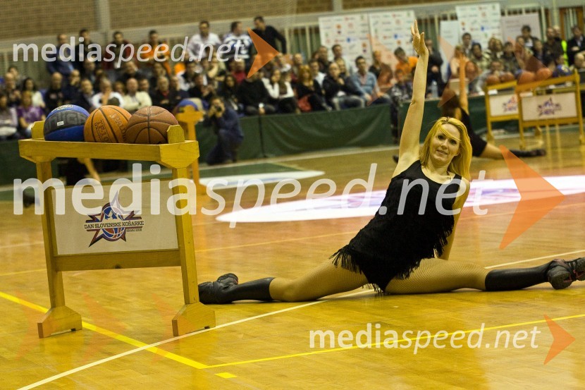 Nastop ZmajčicDan slovenske košarke