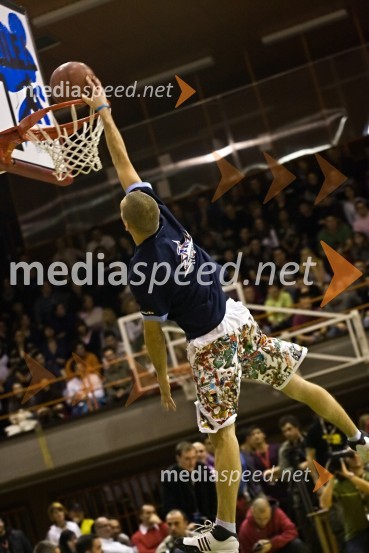 Tekmovanje v zabijanjuDan slovenske košarke