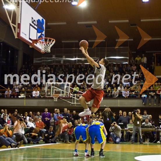Tekmovanje v zabijanjuDan slovenske košarke