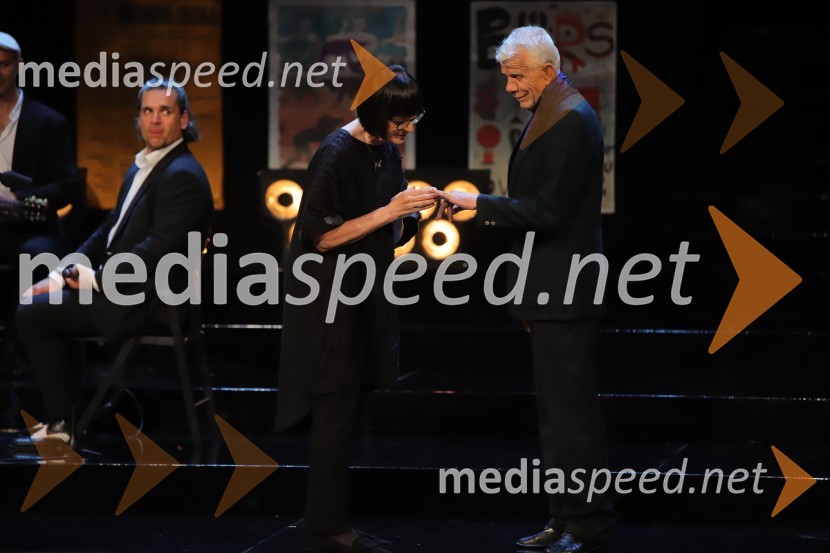  Marinka Štern, igralka, prejemnica Boršnikovega prstana 2019;  Ivo  Barišič, prejemnik Borštnikovega prstana za življenjsko deloZaključek 57. festivala Borštnikovo srečanje