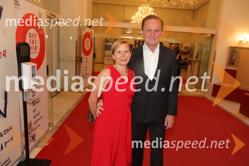  Duška Medved; dr. Samo Peter Medved,  podžupan, Mestna občina Maribor Zaključek 57. festivala Borštnikovo srečanje