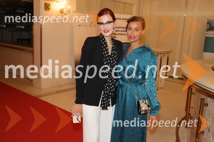  Sara Jagodič, novinarka, Maribor24;  Sara Bosnić, nekdanja teniška igralka in teniška trenerkaZaključek 57. festivala Borštnikovo srečanje