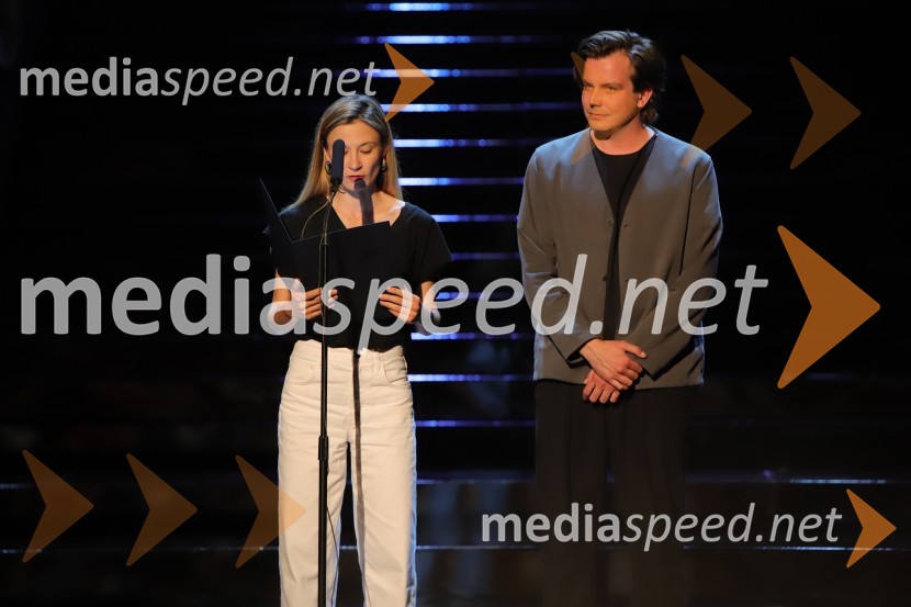  Nina Rajić Kranjac, režiserka;  Dorian Šilec Petek, režiser, scenograf in oblikovalec lučiZaključek 57. festivala Borštnikovo srečanje