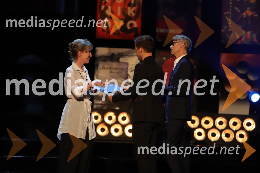  Vesna Jurca Tadel, ravnateljice SNG Drama Ljubljana;  Aleš Novak, umetniški direktor Festival Borštnikovo srečanje;  Primož Ekart, igralec, režiserZaključek 57. festivala Borštnikovo srečanje