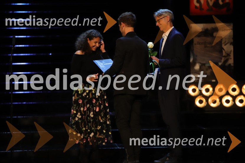  Lina Akif, igralka;  Aleš Novak, umetniški direktor Festival Borštnikovo srečanje;  Primož Ekart, igralec, režiserZaključek 57. festivala Borštnikovo srečanje