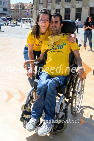 Ples na vozičkih ob 40. obletnici mariborskega društva Sonček